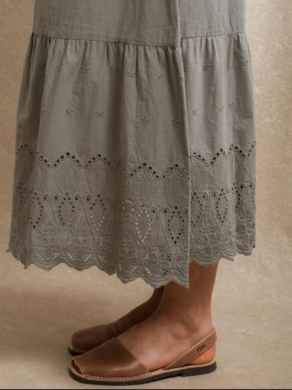 Neuflora Delphi Skirt - Dusty Sage, Size Small